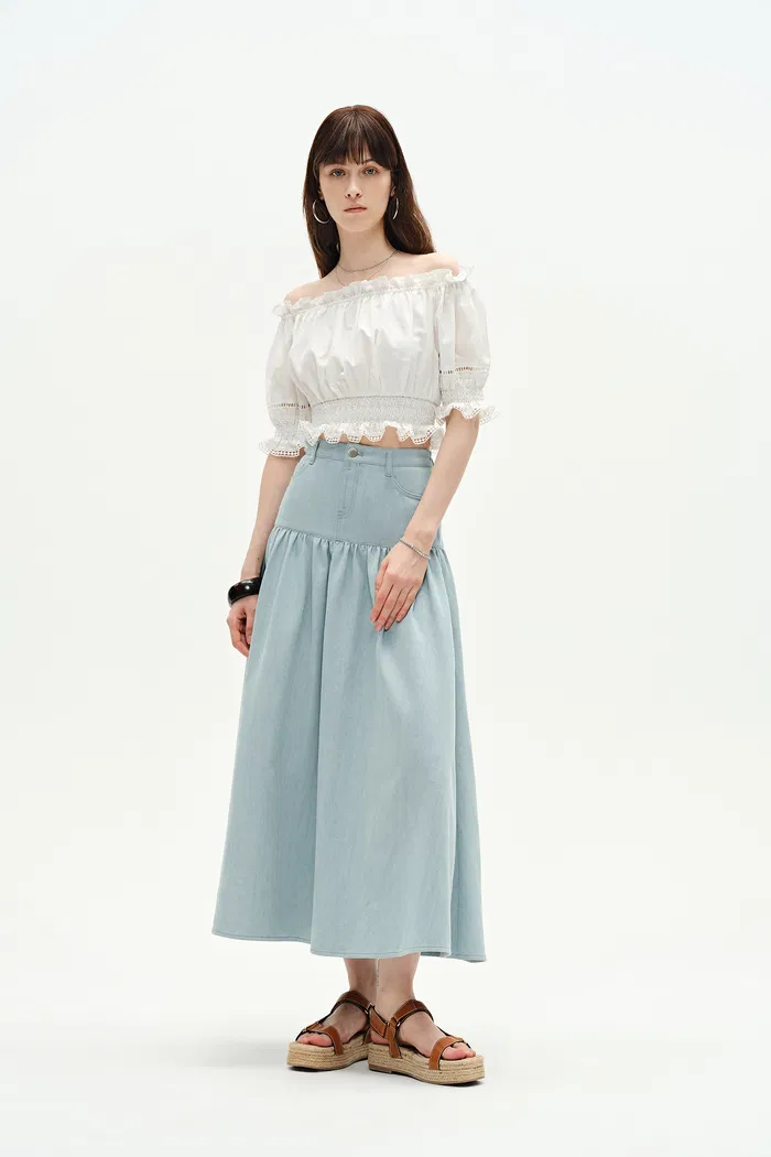 145-rose-pleated-denim-skirt-in-summer-denim-1.webp