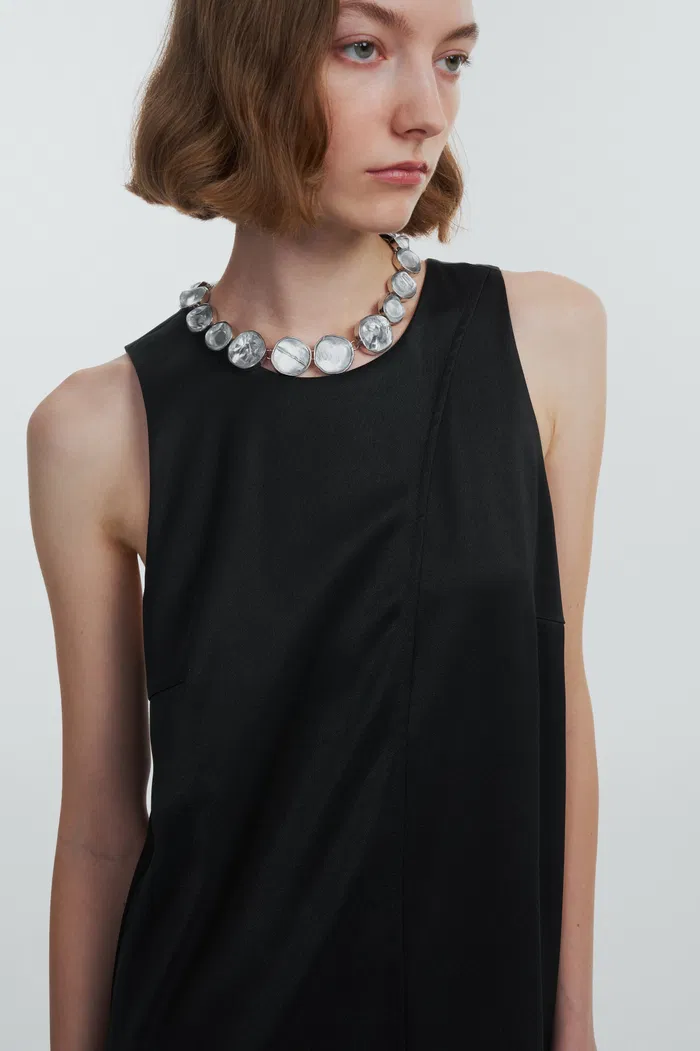1507-layla-sleeveless-dress-1.webp