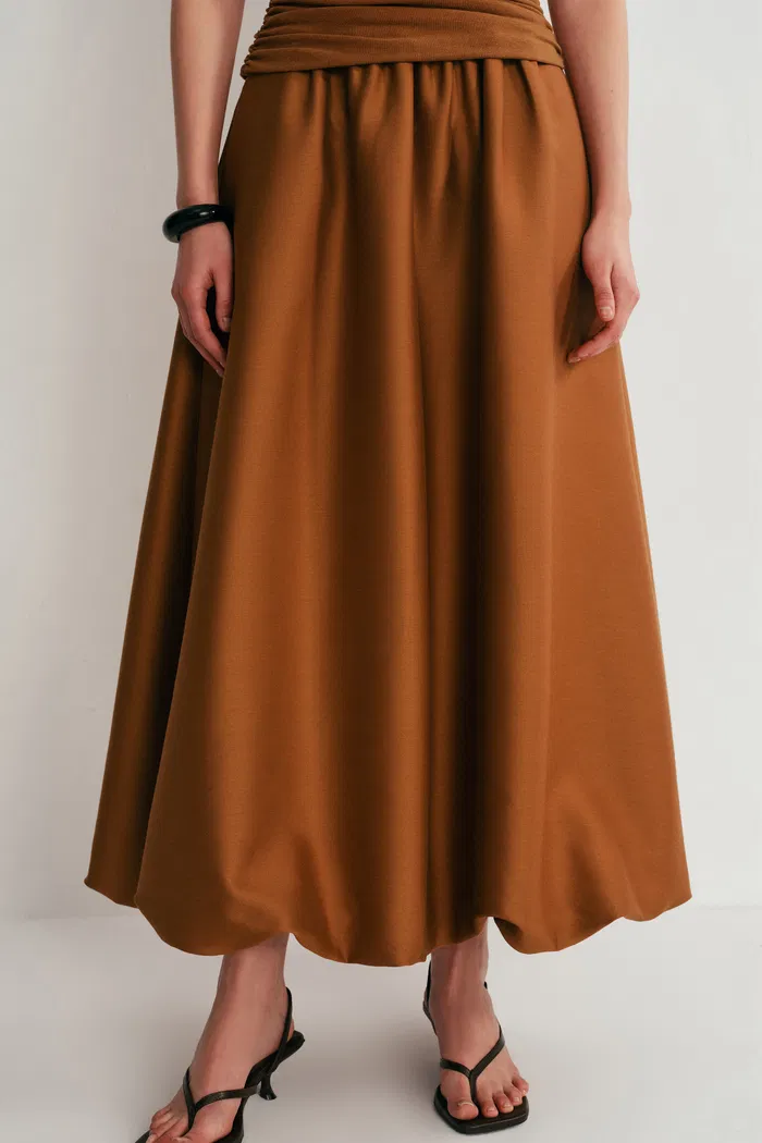 1523-cindy-bubble-dress-in-tencel-merino-knit-and-silk-wool-satin-1.webp