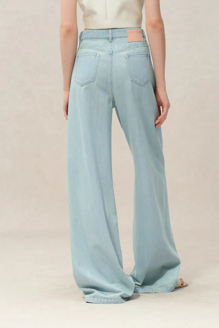 161-cindy-lightweight-wide-leg-jeans-in-vintage-washed-denim-1.webp