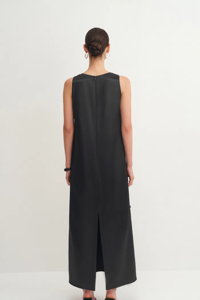 1805-eleanor-handcrafted-flora-3d-studded-sleeveless-dress-in-silk-wool-satin-1.webp