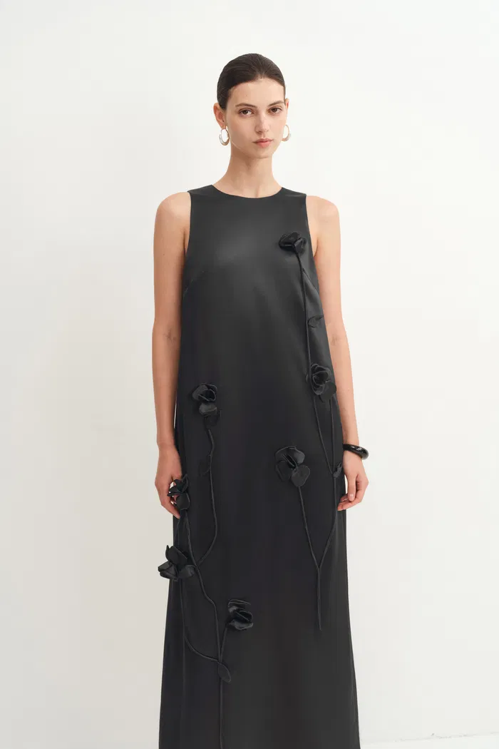 1805-eleanor-handcrafted-flora-3d-studded-sleeveless-dress-in-silk-wool-satin-1.webp