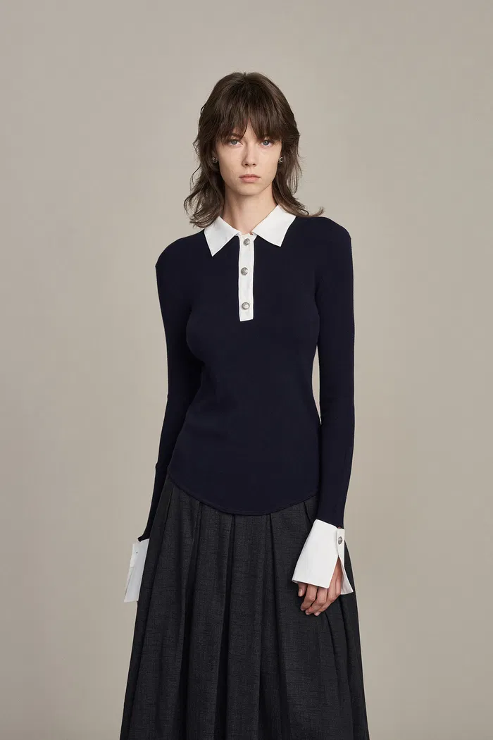 1835-violet-contrast-collar-top-in-viscose-blend-knit-1.webp