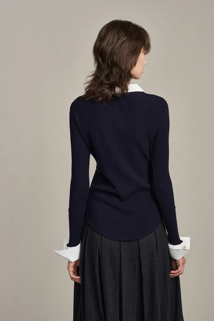 1835-violet-contrast-collar-top-in-viscose-blend-knit-1.webp