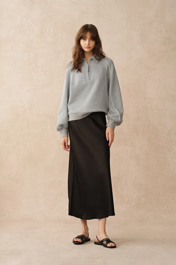 1899-danielle-leather-zip-lightweight-sweatshirt-in-spacer-knit-fabric-1.webp