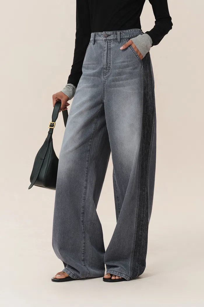 19-clarisse-darker-side-baggy-jeans-in-cotton-denim-1.webp