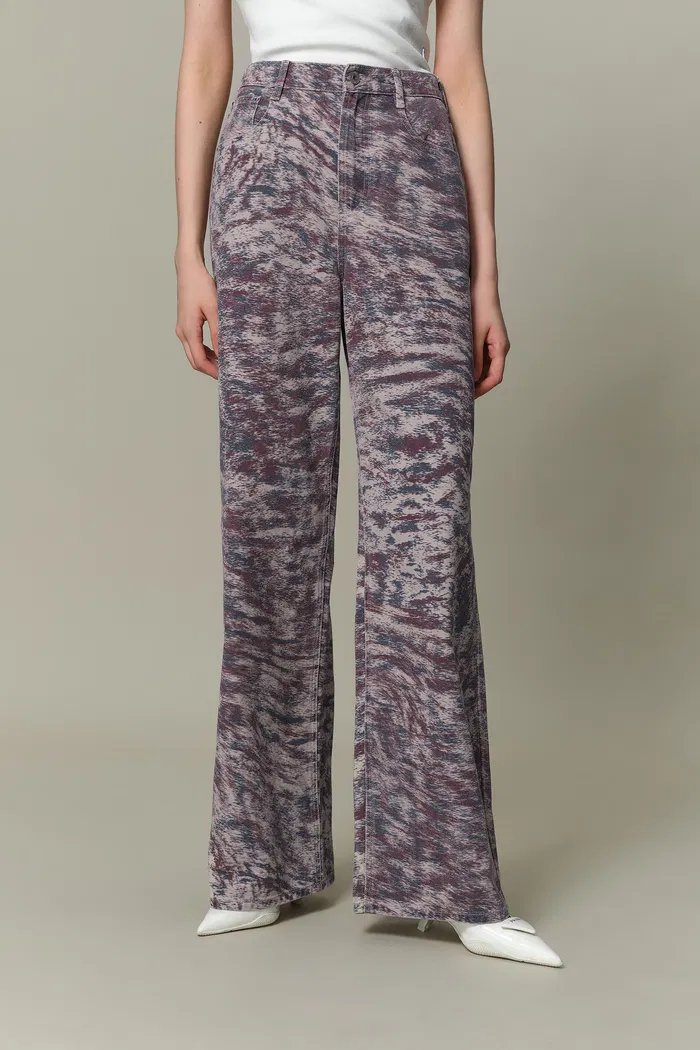 1965-skyler-leopard-print-straight-leg-jeans-in-cotton-denim-1.webp