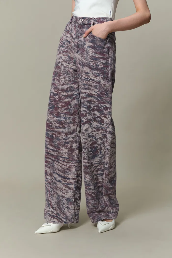 1965-skyler-leopard-print-straight-leg-jeans-in-cotton-denim-1.webp