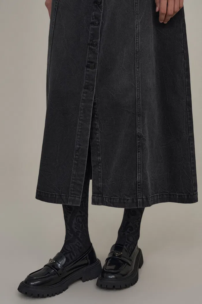 203-corrine-midi-skirt-in-washed-cotton-denim-1.webp