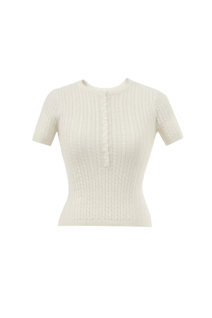2046-lauren-cable-sweater-in-merino-wool-knit-1.webp