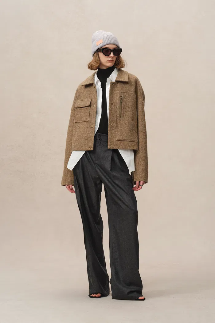 2068-lily-woolen-short-coat-in-midweight-wool-twill-1.webp