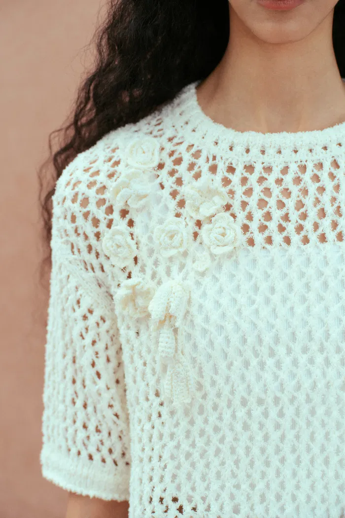 2167-lea-hand-crocheted-flora-top-in-cotton-knit-1.webp