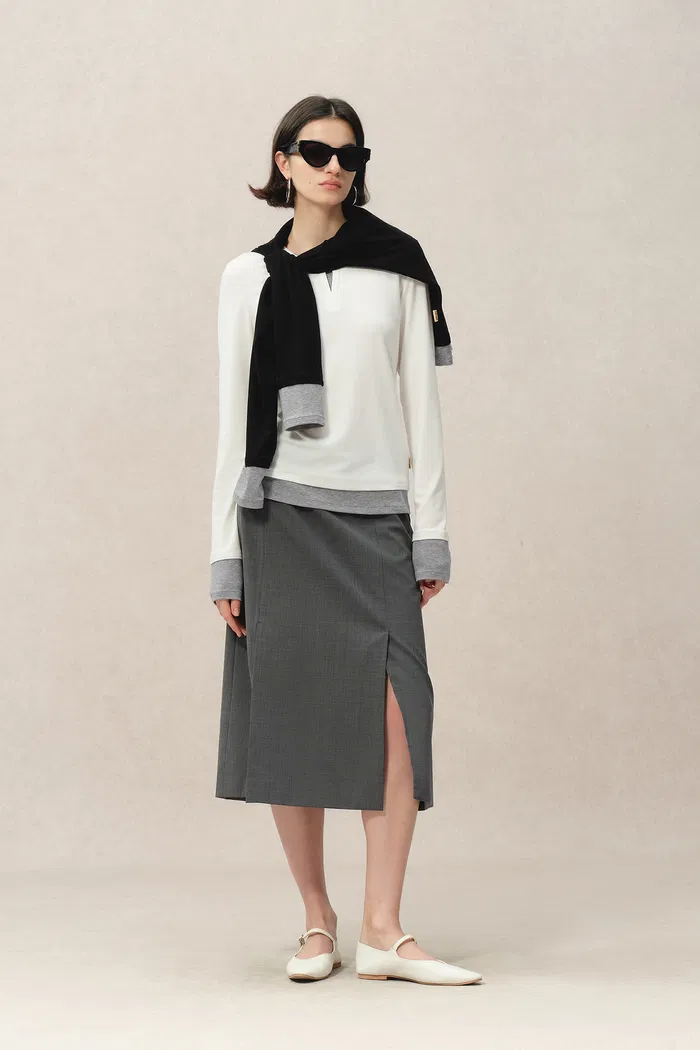 2197-maya-white-and-grey-layered-look-block-top-in-tencel-merino-tech-1.webp
