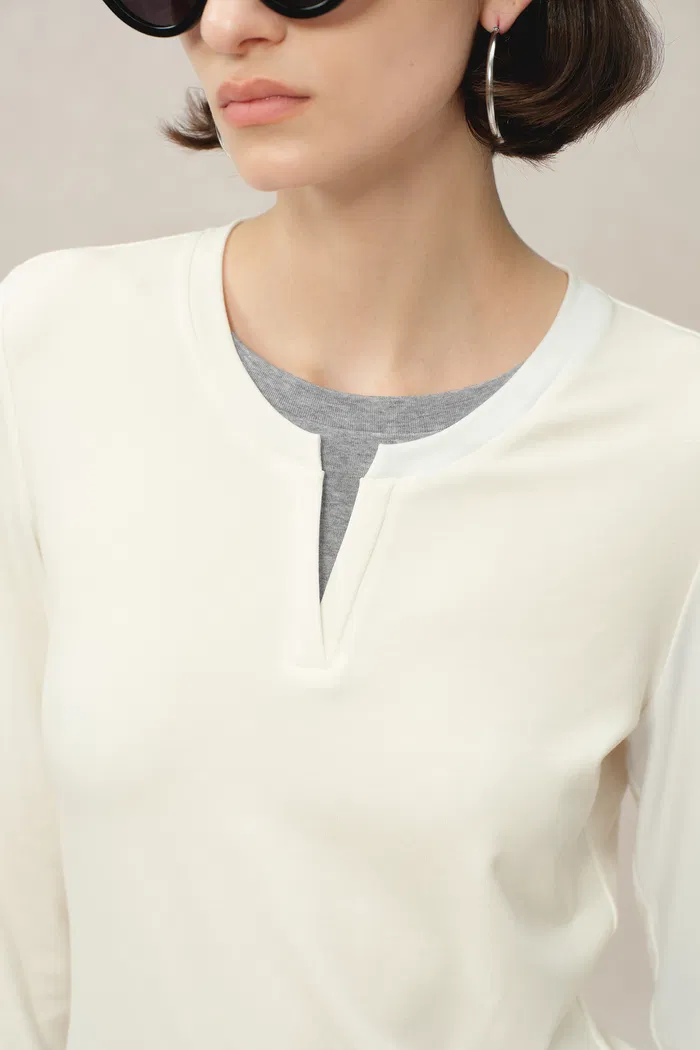 2197-maya-white-and-grey-layered-look-block-top-in-tencel-merino-tech-1.webp