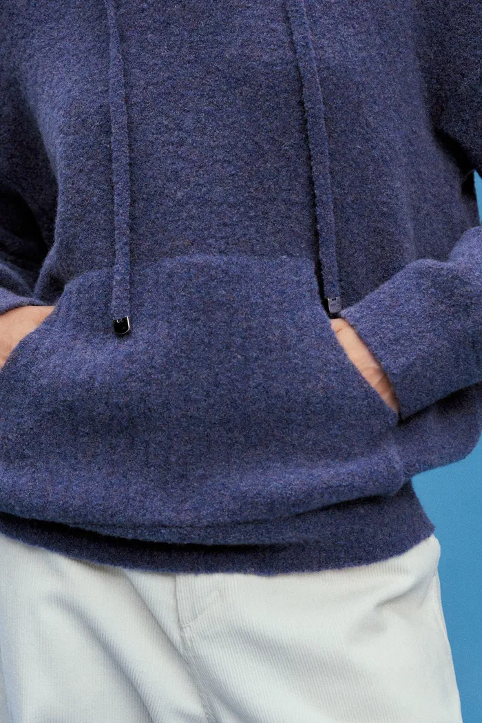 2211-nicole-hooded-sweater-in-wool-boucl–1.webp