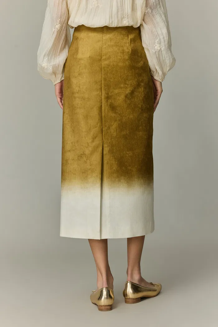 2219-virens-midi-skirt-in-soft-velvet-1.webp