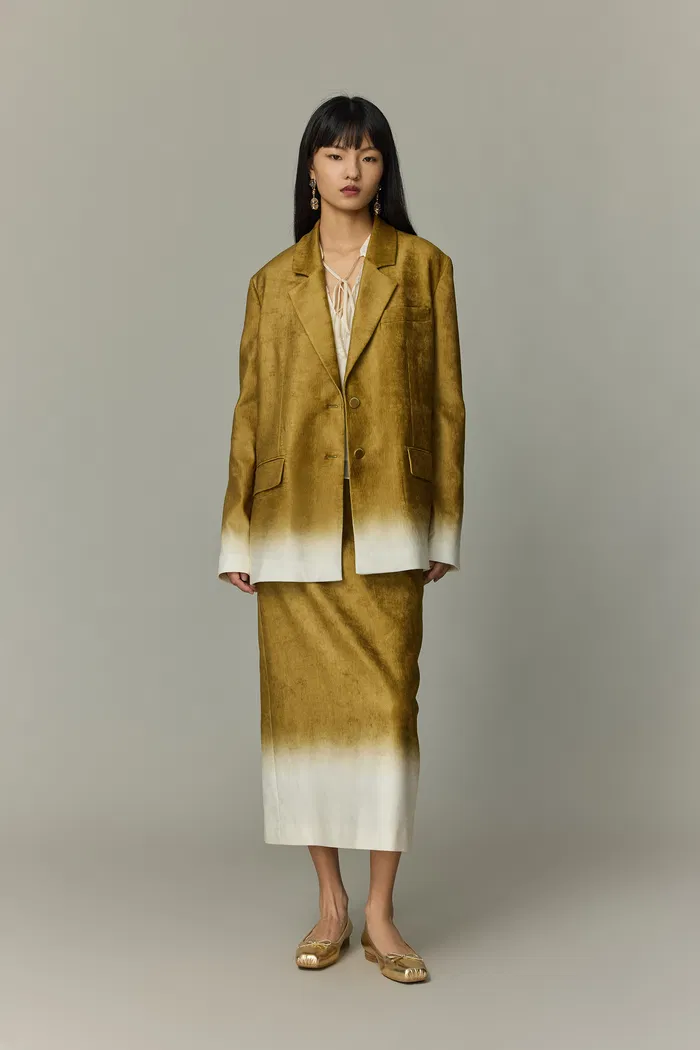 2219-virens-midi-skirt-in-soft-velvet-1.webp