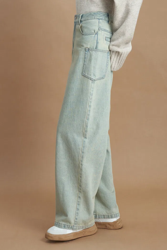 2265-wasteland-lightweight-distressed-washed-jeans-in-cotton-denim-1.webp