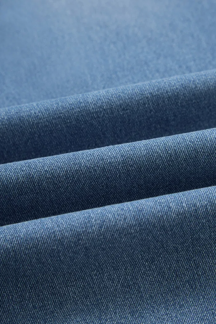 229-bulb-pull-on-faded-jeans-in-cotton-denim-1.webp