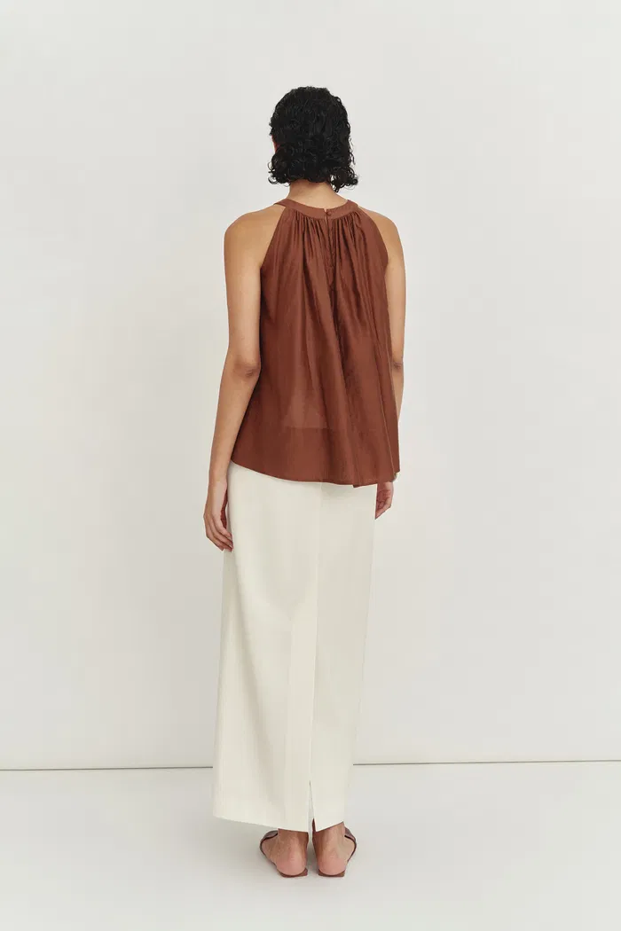 2375-magalie-straight-skirt-in-australian-merino-blend-1.webp
