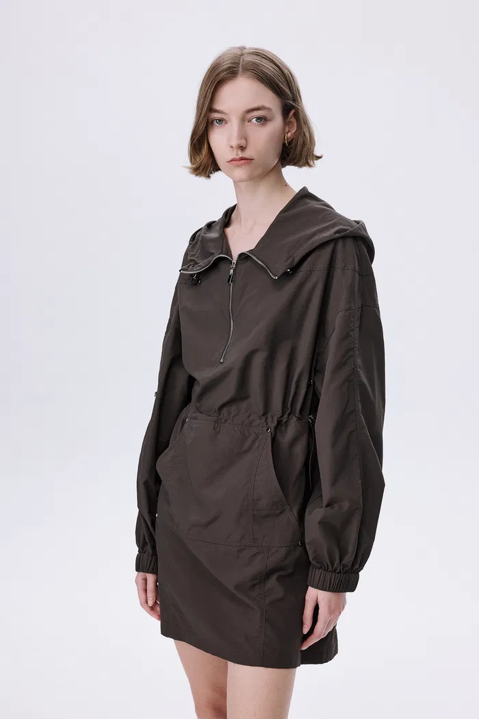 2397-saza-windbreaker-short-dress-1.webp