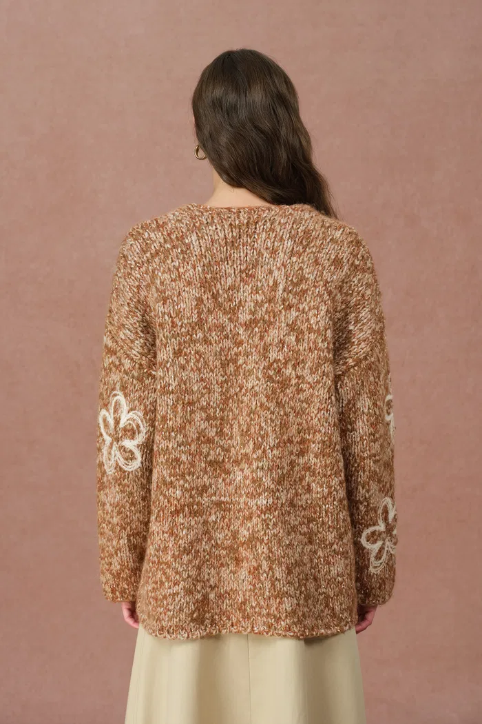 2430-ayanna-floral-embroidered-cardigan-in-merino-wool-multi-yarn-1.webp
