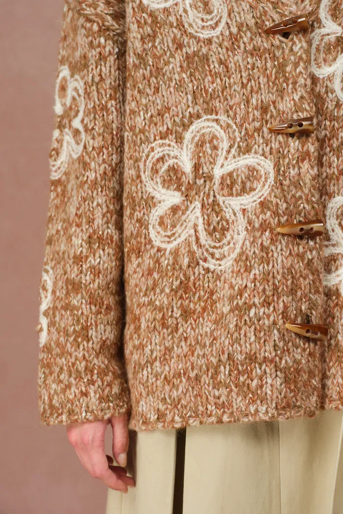 2430-ayanna-floral-embroidered-cardigan-in-merino-wool-multi-yarn-1.webp