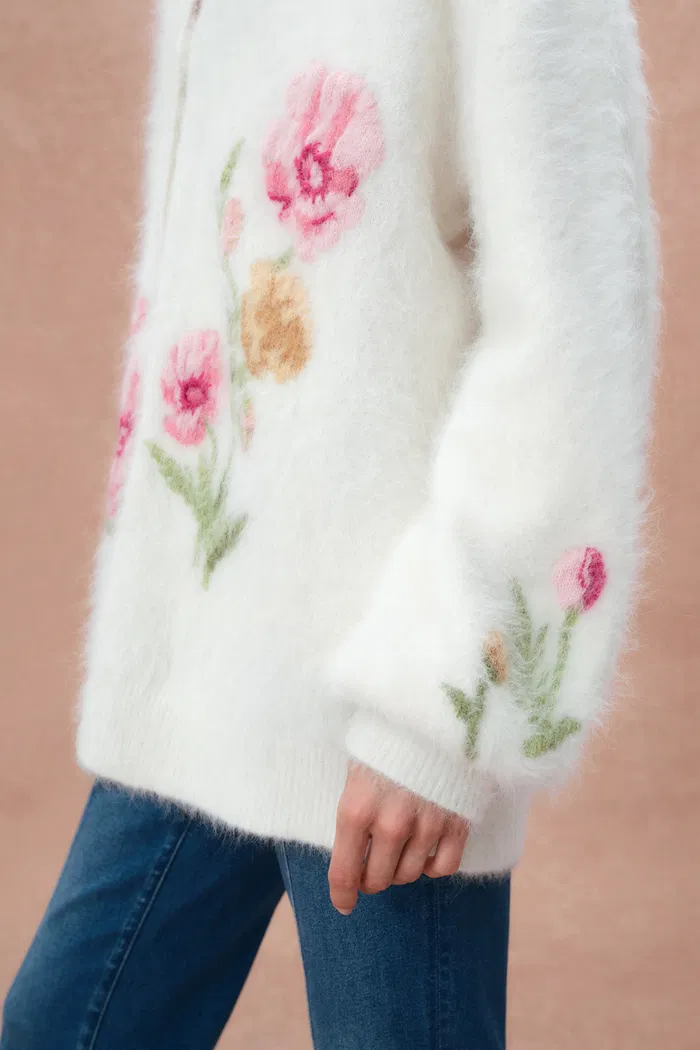 2464-papaver-3d-floral-embroidered-cardigan-in-in-alpaca-blend-knit-1.webp