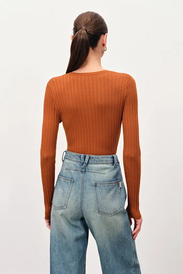 2486-vivi-henley-top-in-stretchy-rib-knit-merino-wool-1.webp