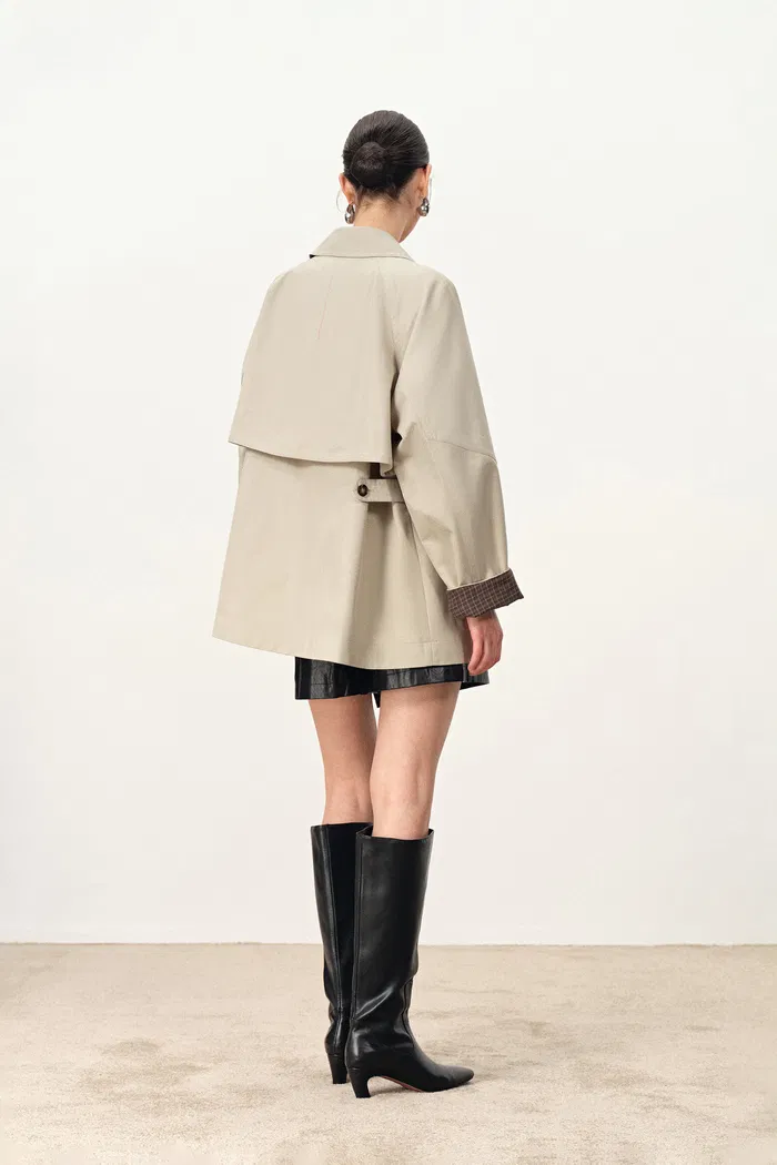 2576-catelo-double-breasted-leather-belted-short-trench-coat-in-wrinkle-resistant-cotton-1.webp