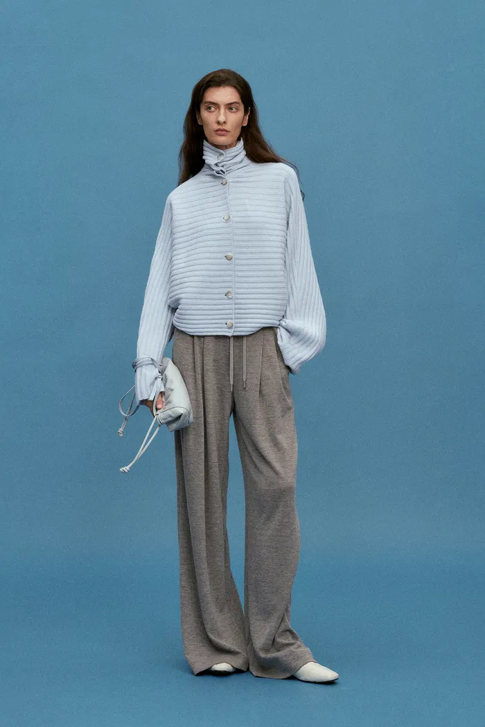 2652-daseasa-wide-leg-pants-1.webp