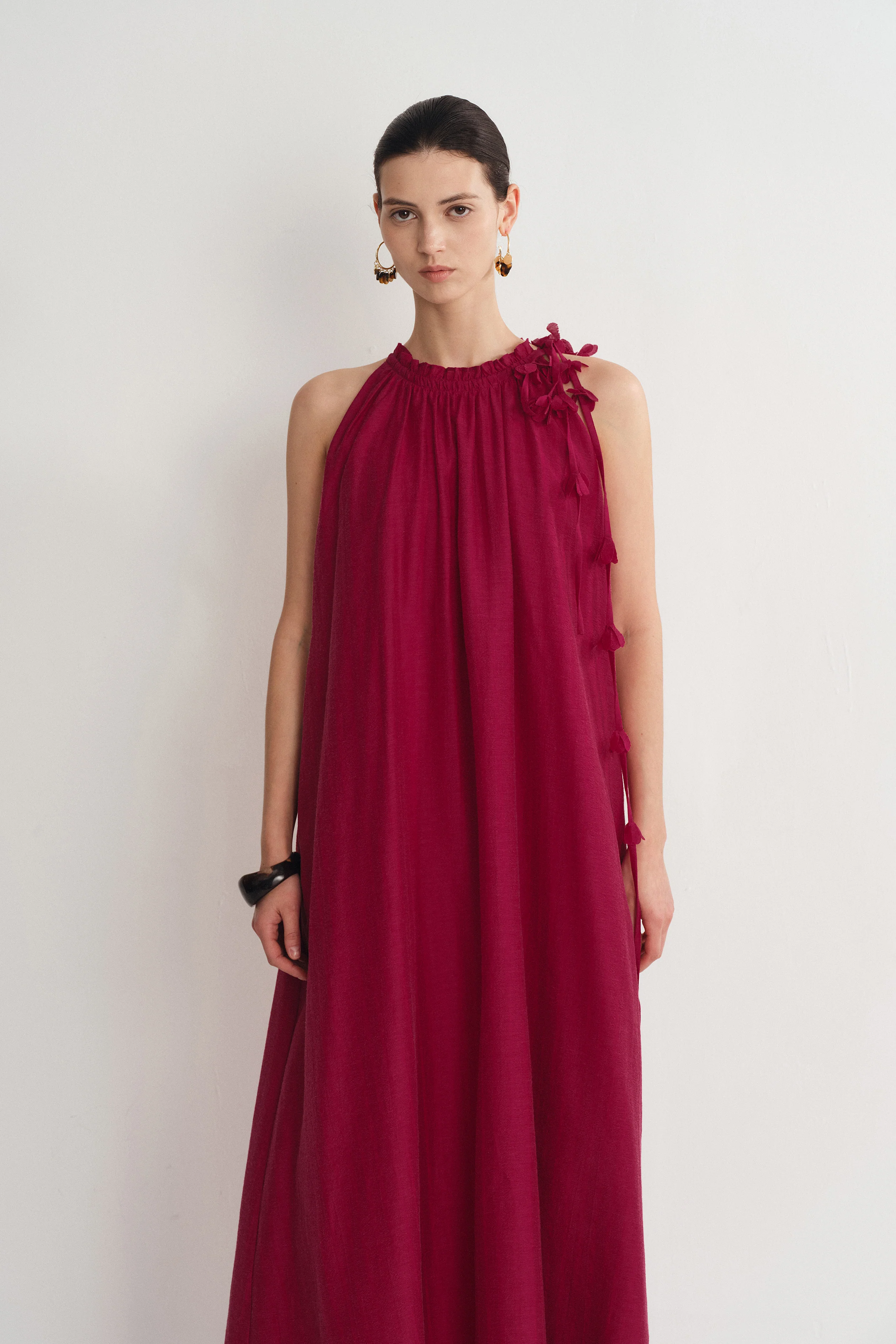 2684-alice-hand-woven-flora-sleeveless-dress-in-acetate-linen-blend-1.webp