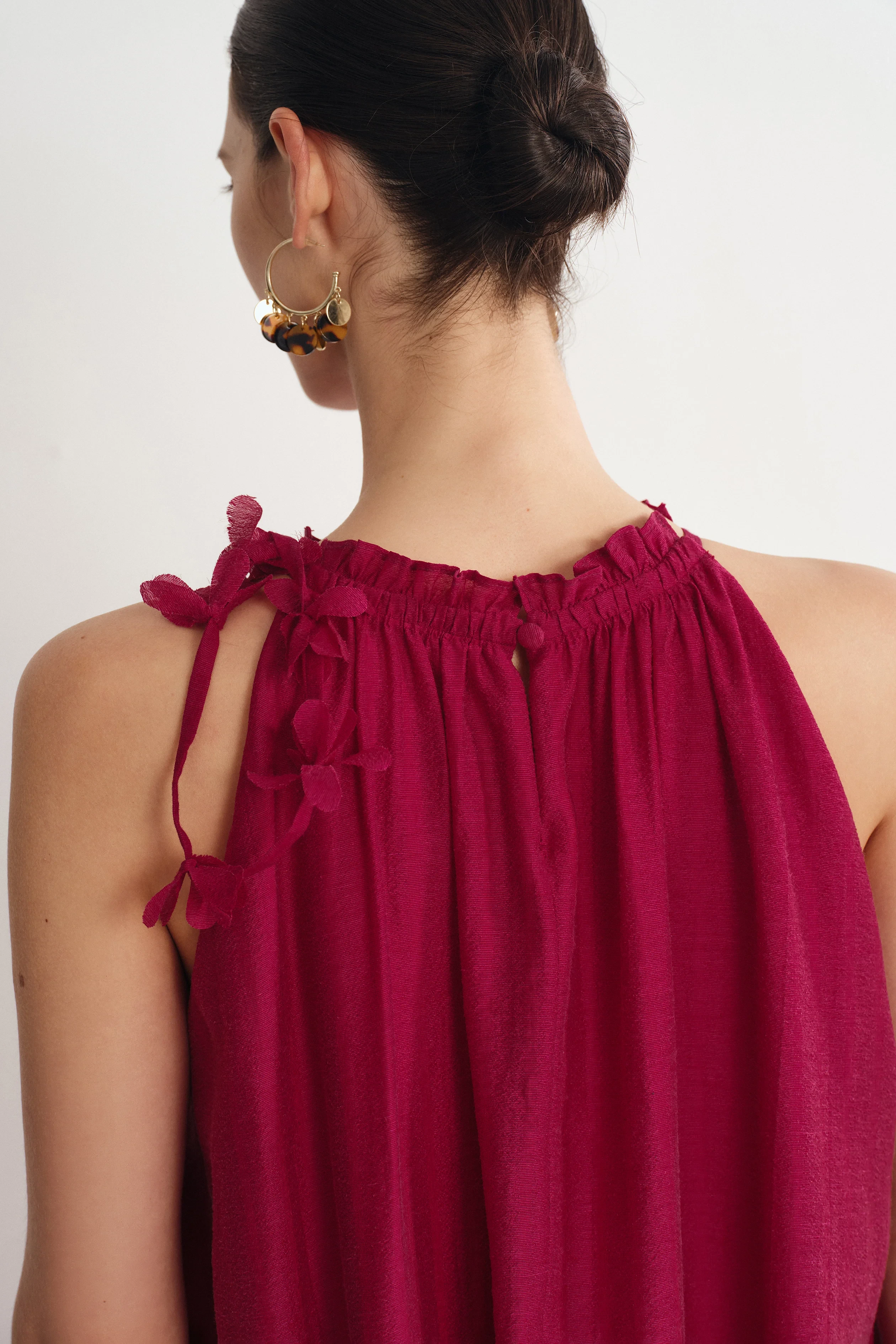 2684-alice-hand-woven-flora-sleeveless-dress-in-acetate-linen-blend-1.webp