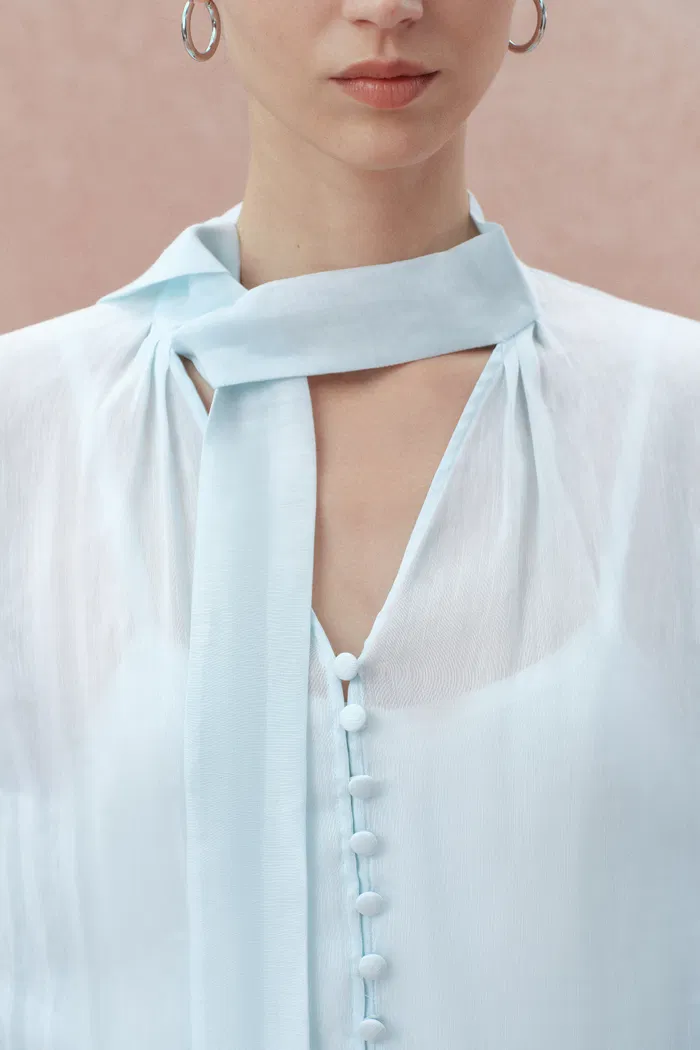 2782-paz-blue-embroidered-top-and-short-matching-set-in-silk-linen-blend-1.webp