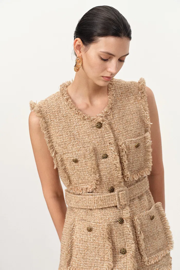 2822-avignon-belted-fringed-tweed-sleeveless-vest-top-in-french-boucl–1.webp