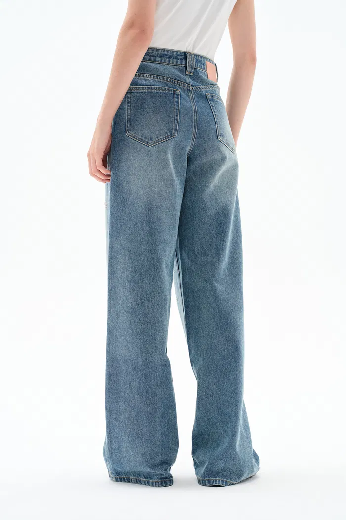 2858-nico-hand-sewn-embellished-jeans-in-lightweight-washed-denim-1.webp