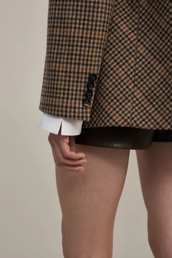 2888-meare-plaid-blazer-in-merino-wool-blend-houndstooth-1.webp