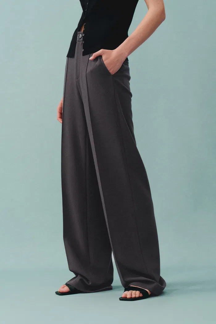 2940-domi-dark-grey-buttoned-straight-leg-sweatpants-in-tencel-wool-blend-1.webp