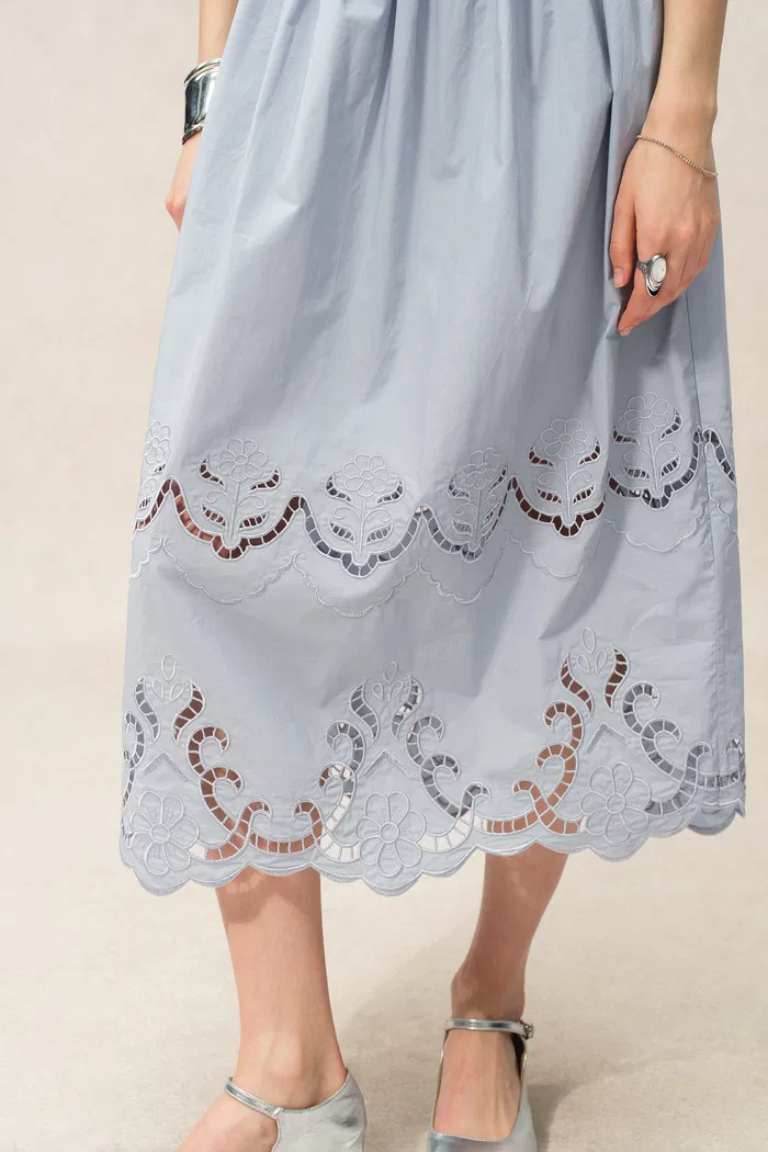 2968-amy-mixed-fabric-dress-in-tencel-silk-and-poplin-1.webp