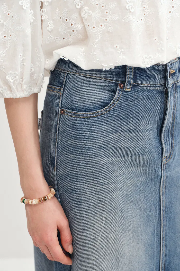 2992-denim-skirt-in-cotton-denim-1.webp