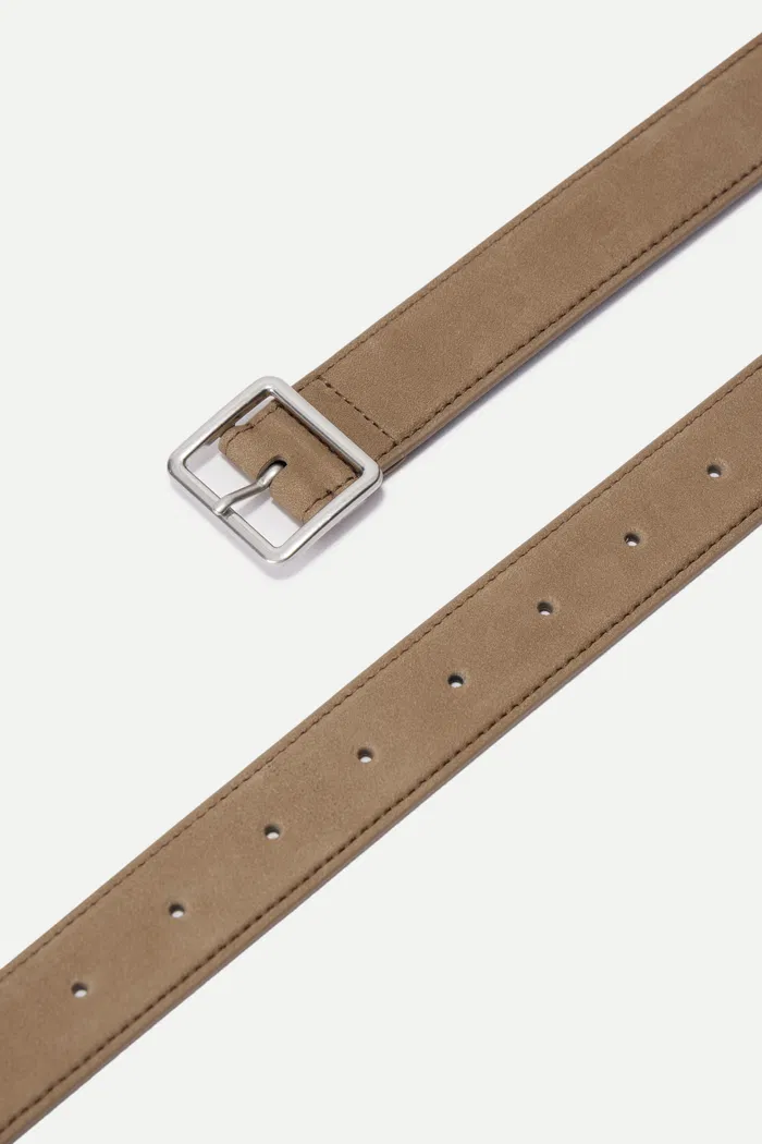 3-classic-belt-in-italian-suede-leather-1.webp