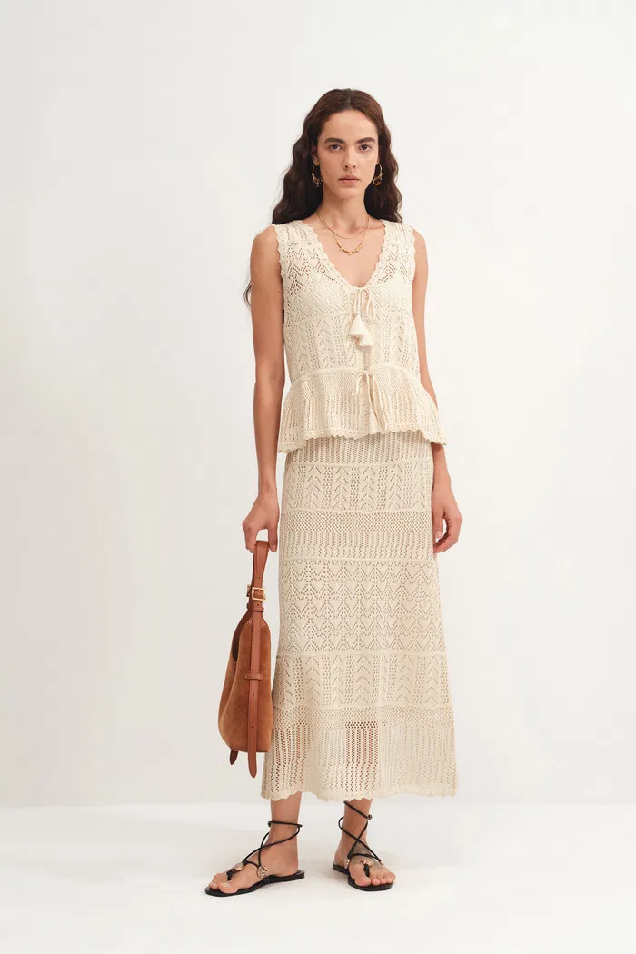 3003-grazia-sleeveless-ruffled-hem-top-and-skirt-set-in-linen-blend-knit-1.webp