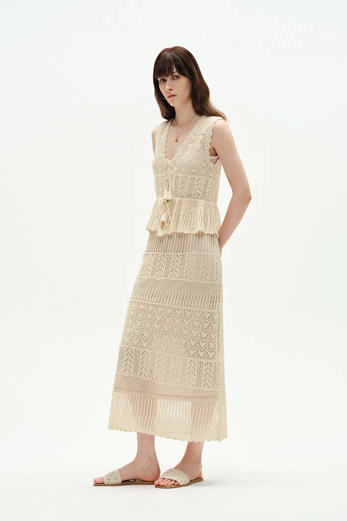 3003-grazia-sleeveless-ruffled-hem-top-and-skirt-set-in-linen-blend-knit-1.webp