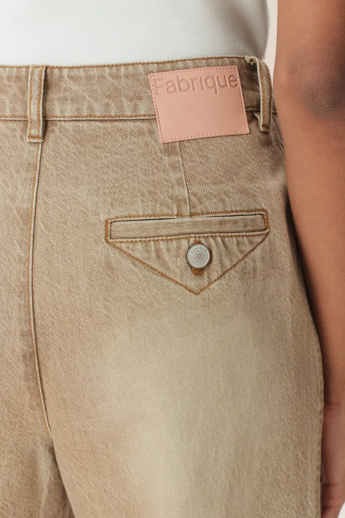 3069-lauren-single-pocket-jeans-in-cotton-denim-1.webp