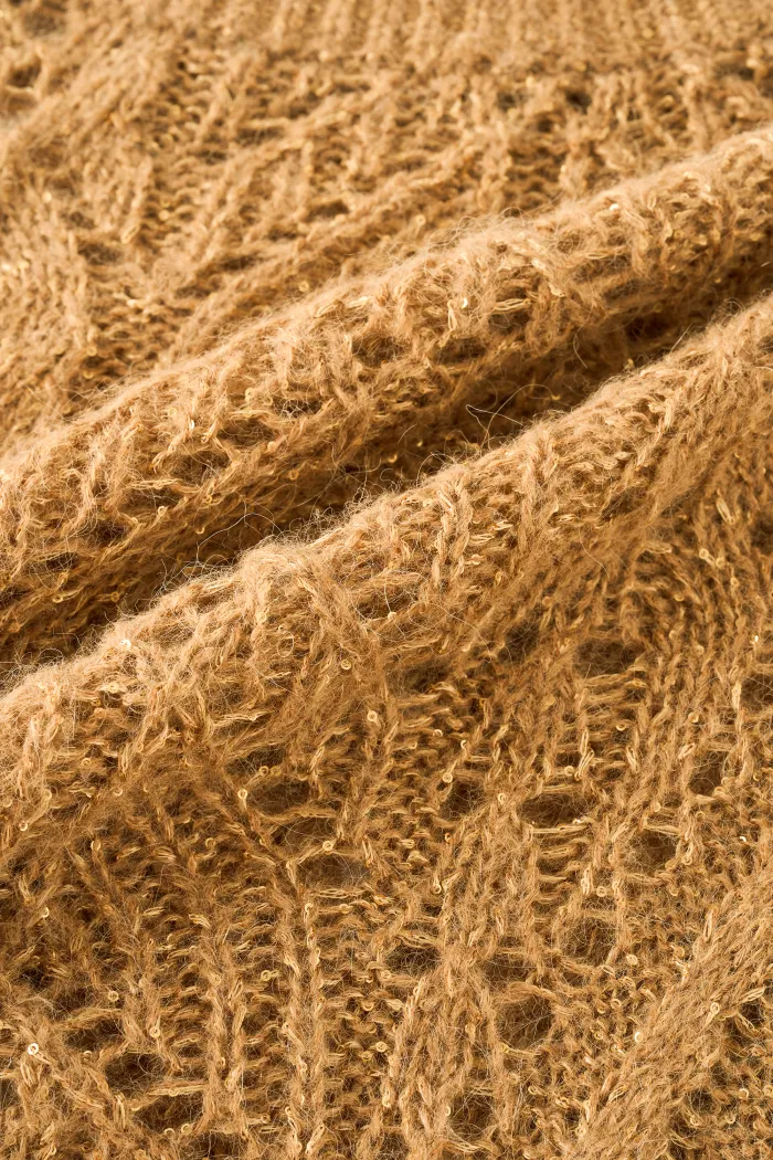 3077-ella-hand-work-baroquesweater-in-alpaca-sequin-yarn-1.webp