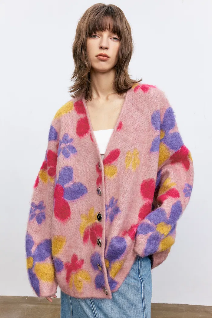3115-louloudia-floral-jacquard-knit-cardigan-in-merino-mohair-blend-1.webp