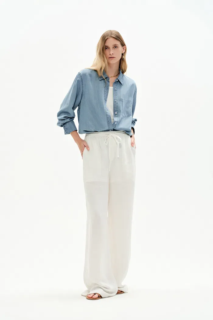 3147-willo-sky-blue-shirt-in-tencel-denim-1.webp