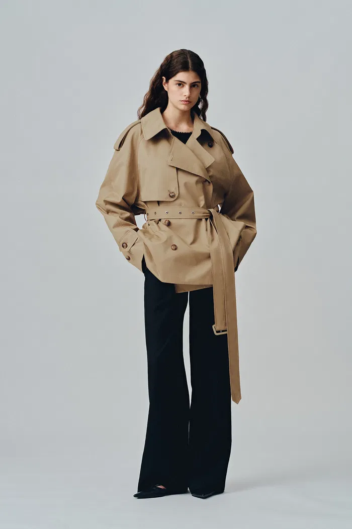 3155-lina-cropped-trench-coat-in-cotton-twill-1.webp