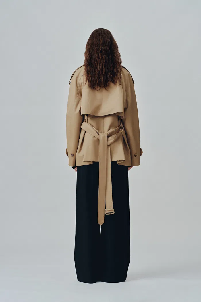 3155-lina-cropped-trench-coat-in-cotton-twill-1.webp
