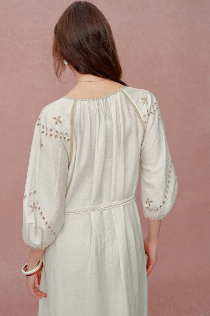 3171-antonia-artisan-embroidery-dress-in-linen-blend-1.webp